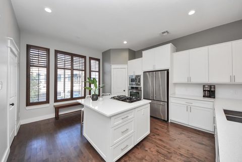 Tiny photo for 5605 Darling Street, Houston, TX 77007 (MLS # 31376232)