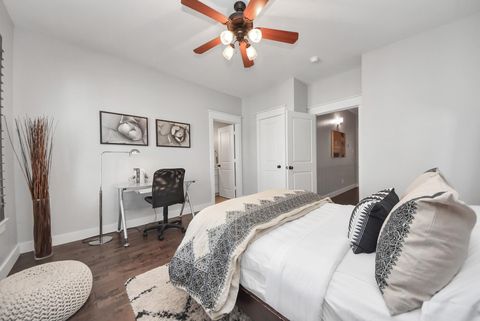 Tiny photo for 5605 Darling Street, Houston, TX 77007 (MLS # 31376232)