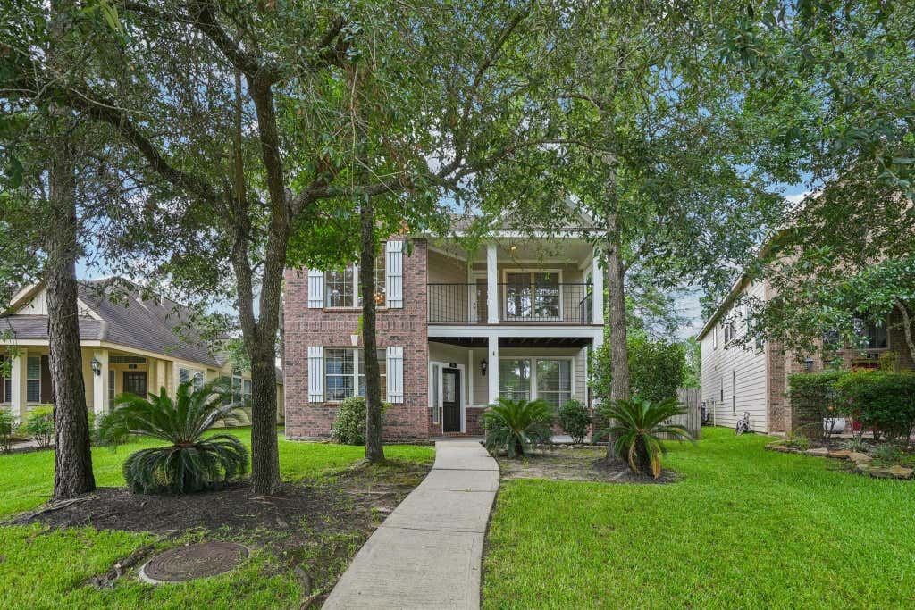 Photo of 90 Panterra Way, The Woodlands, TX 77382 (MLS # 8865097)