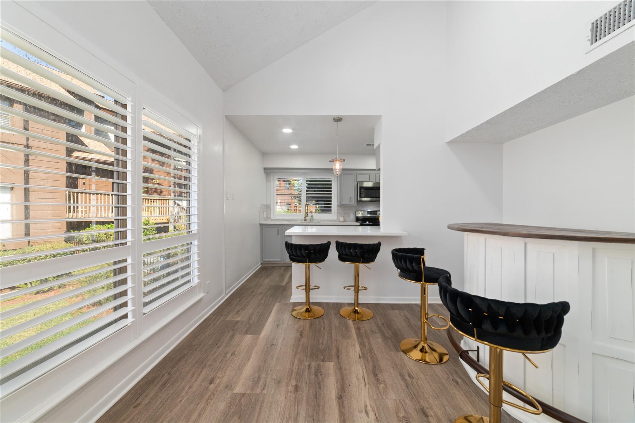 717 Davis Road