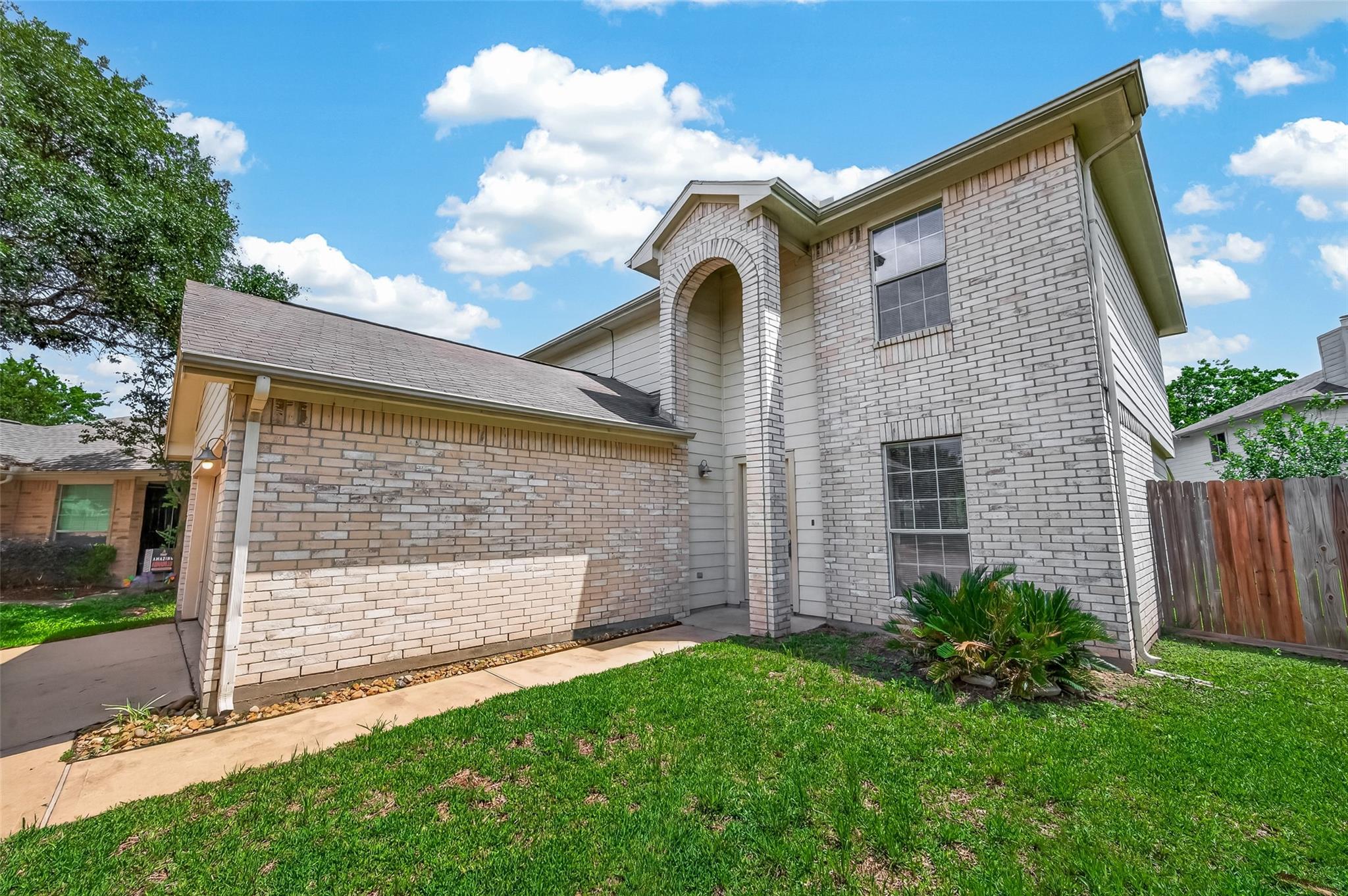 1838 Strongs Court
