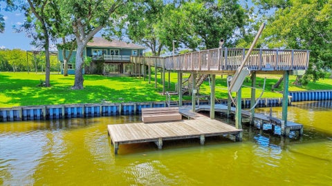 Homes For Sale - 1902 County Road 506<br/> Brazoria, TX 77422