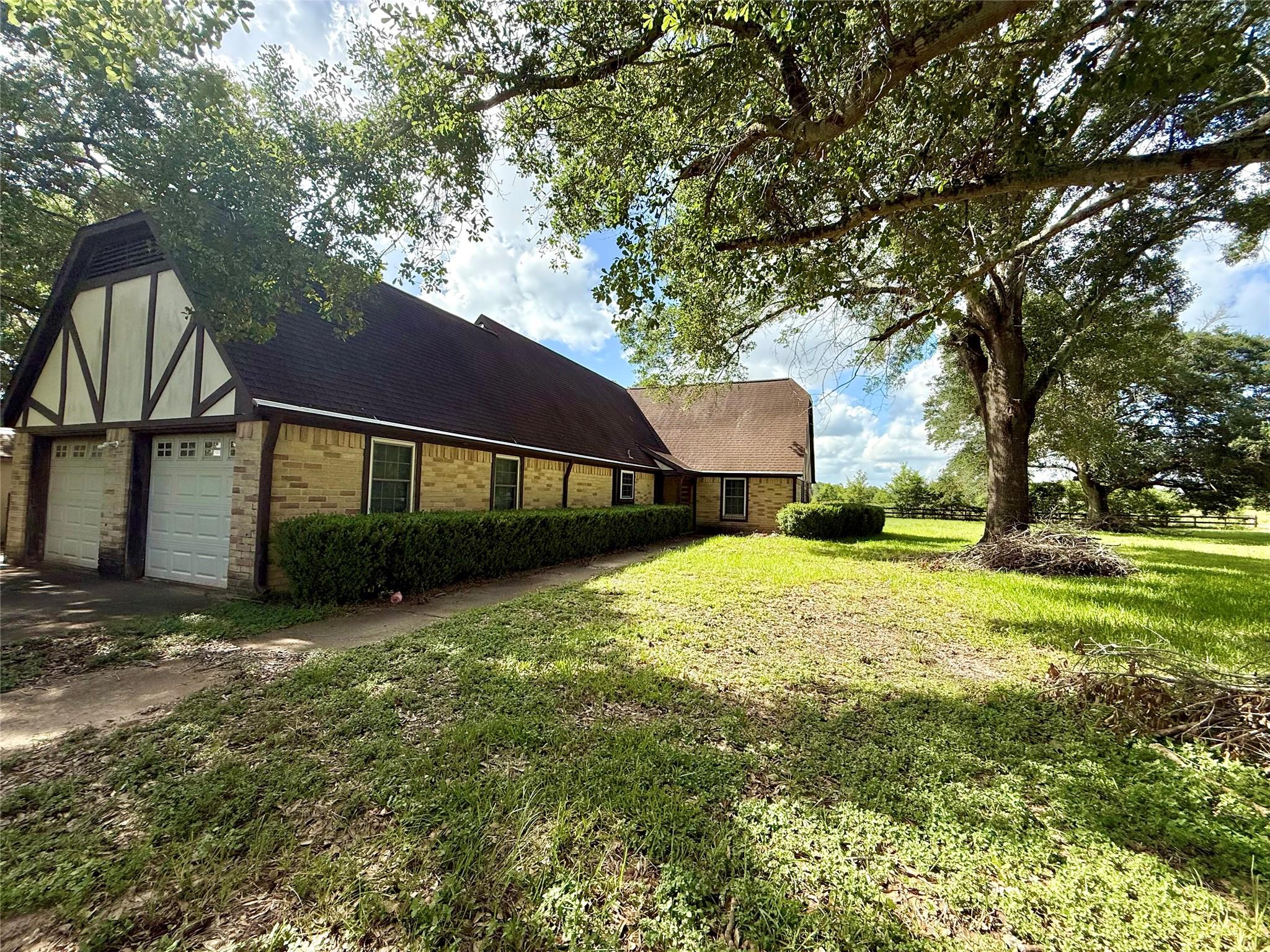 10215 Hidden Lake Lane