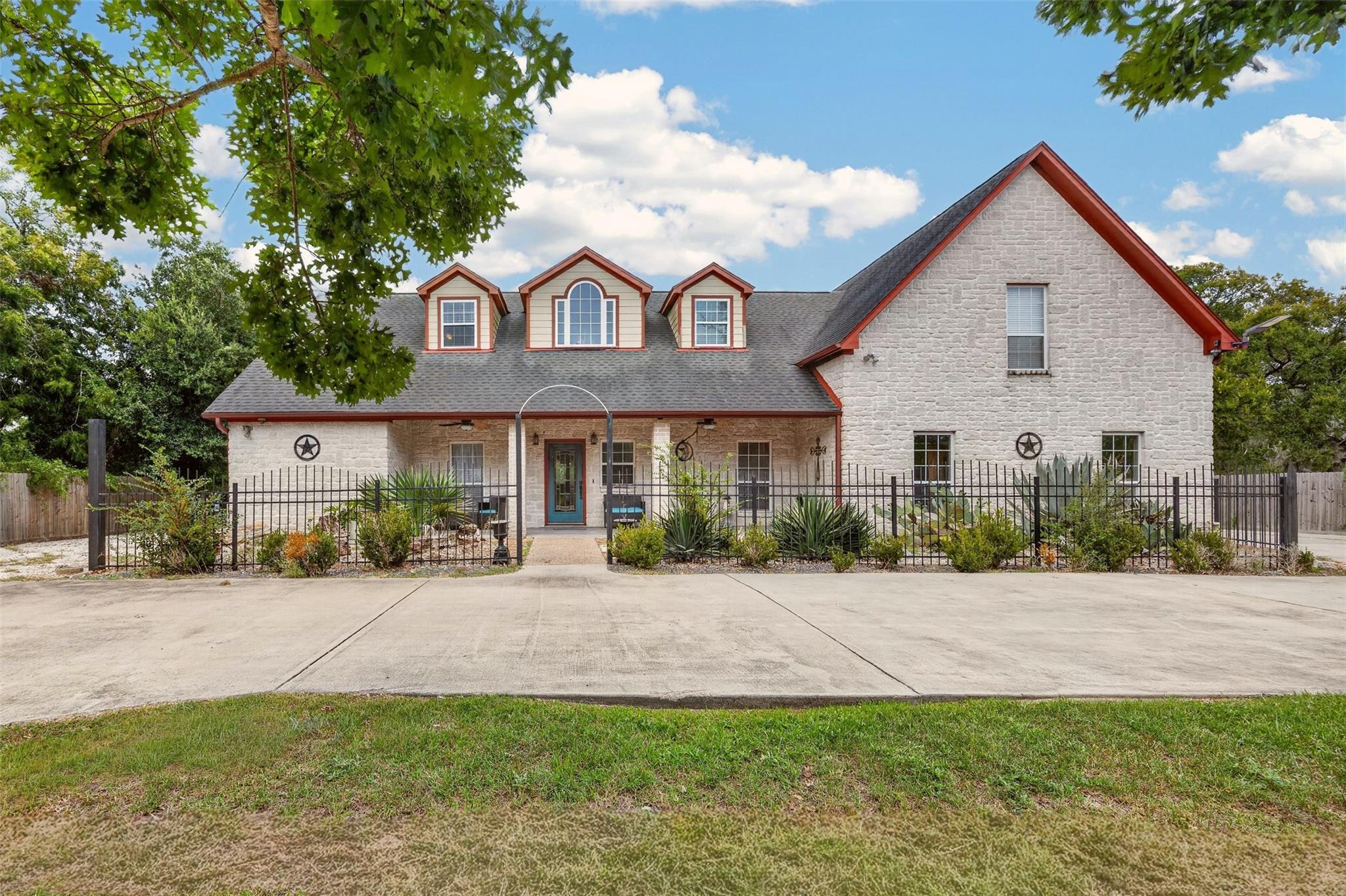 8618 Highway 6