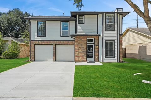Photo of 8506 Grand Knolls Drive, Houston, TX 77083 (MLS # 17456773)