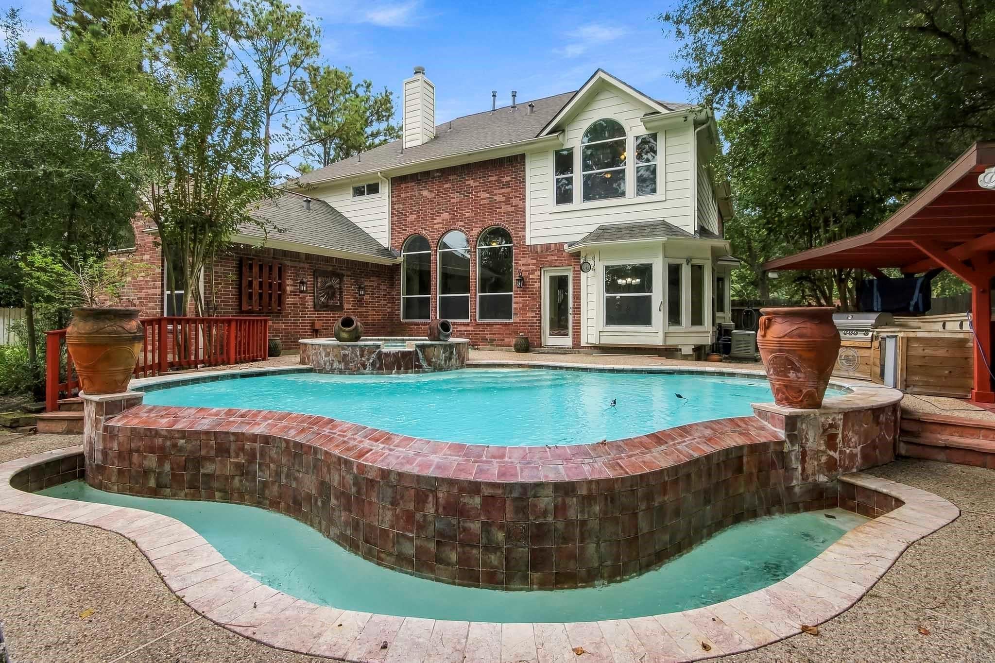 20689 Bentwood Oaks Drive