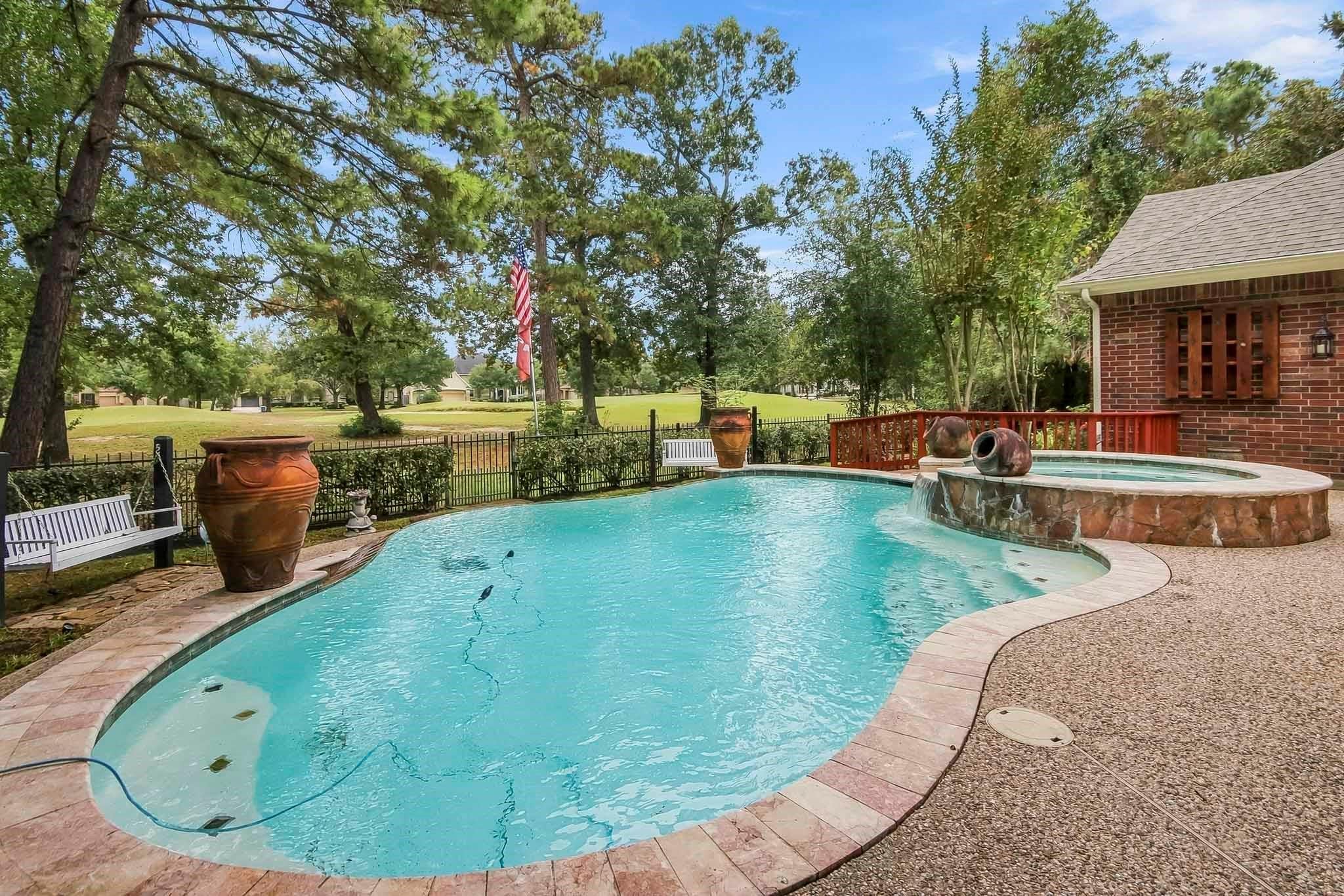 20689 Bentwood Oaks Drive