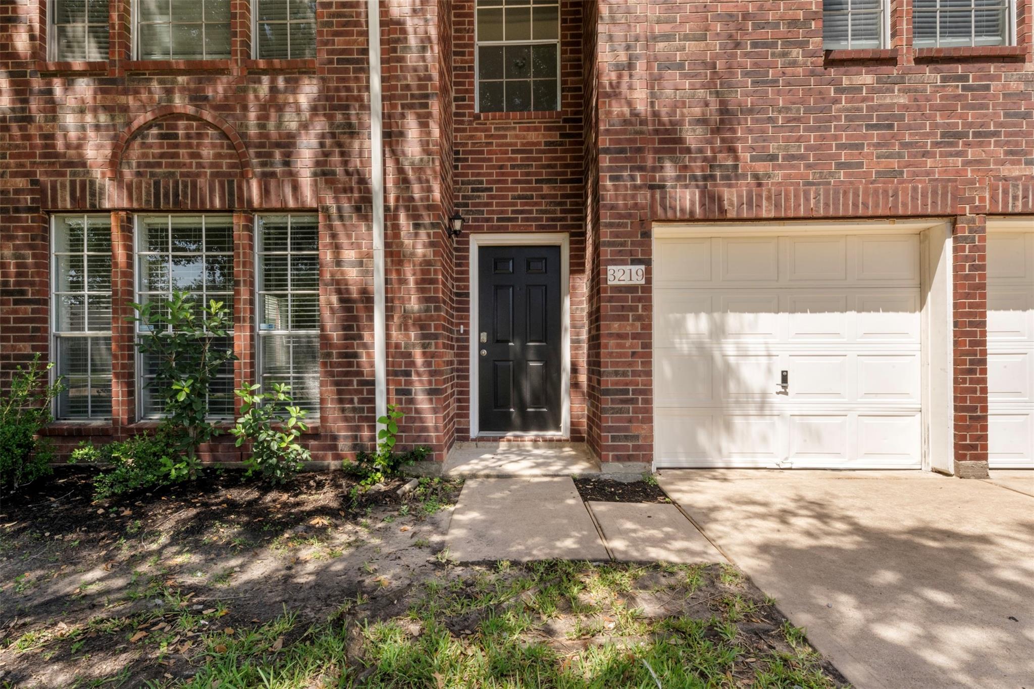 3219 Bent Brook Way