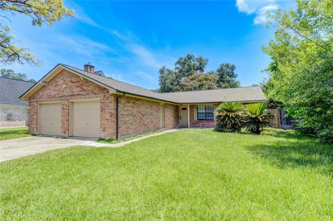 Photo of 3115 Windmill Street, Sugar Land, TX 77479 (MLS # 3465050)