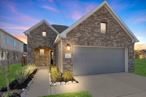 Photo of 19376 Poppy Village Circle Cir, Magnolia, TX 77355 (MLS # 60244416)