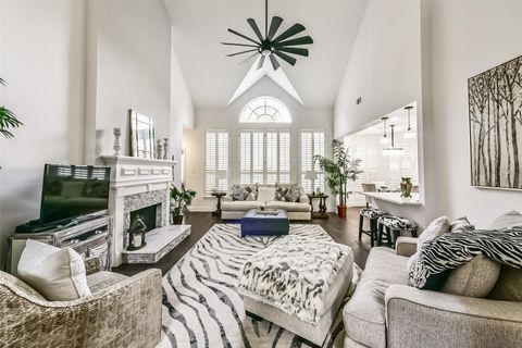 Photo of 1322 Blackthorne Drive, Houston, TX 77094 (MLS # 33142998) Photo of 1322 Blackthorne Drive, Houston, TX 77094 (MLS # 33142998)