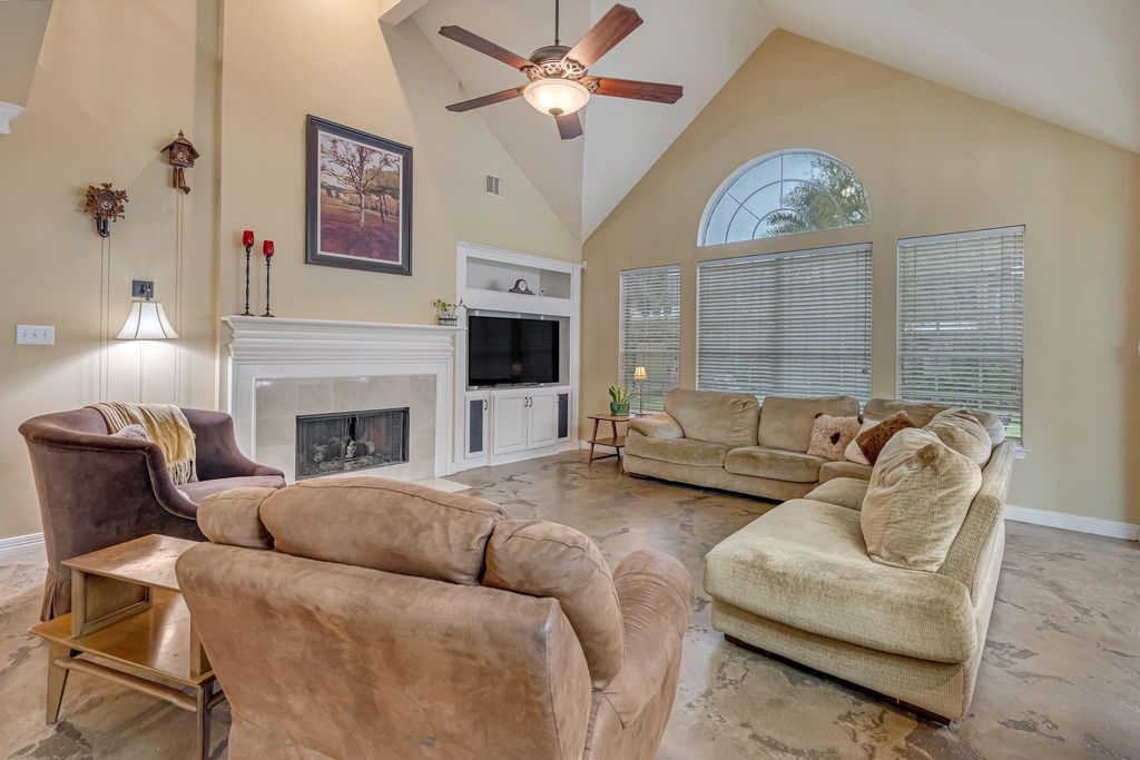 Photo of 2443 Riverway Oak Drive, Houston, TX 77345 (MLS # 47588868)