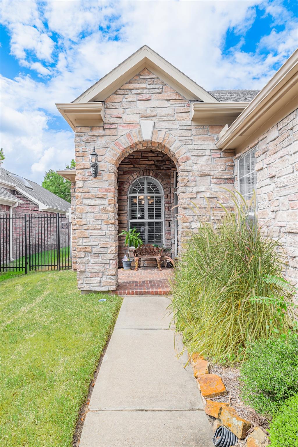 5018 Shining Creek Court