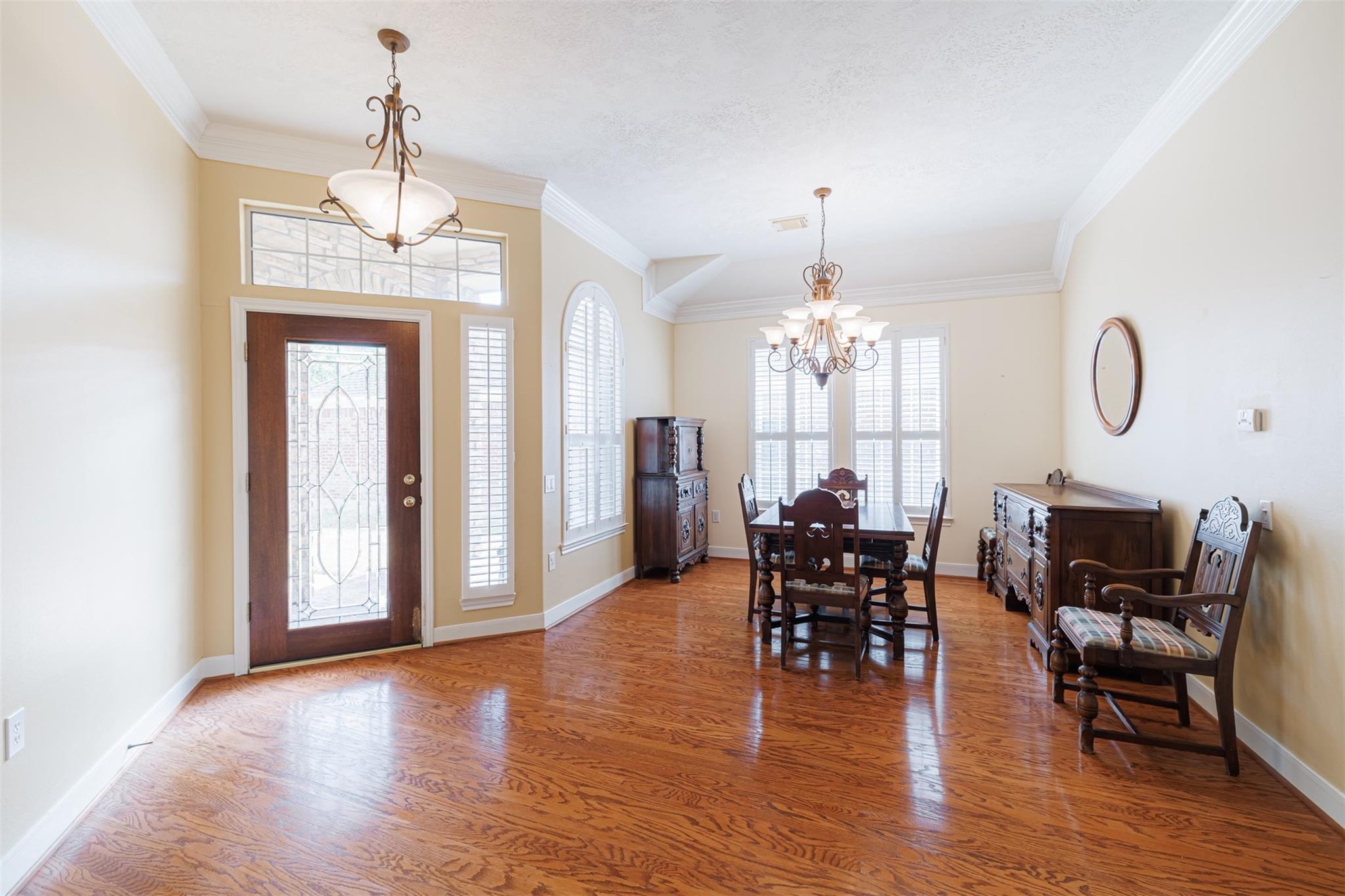 5018 Shining Creek Court