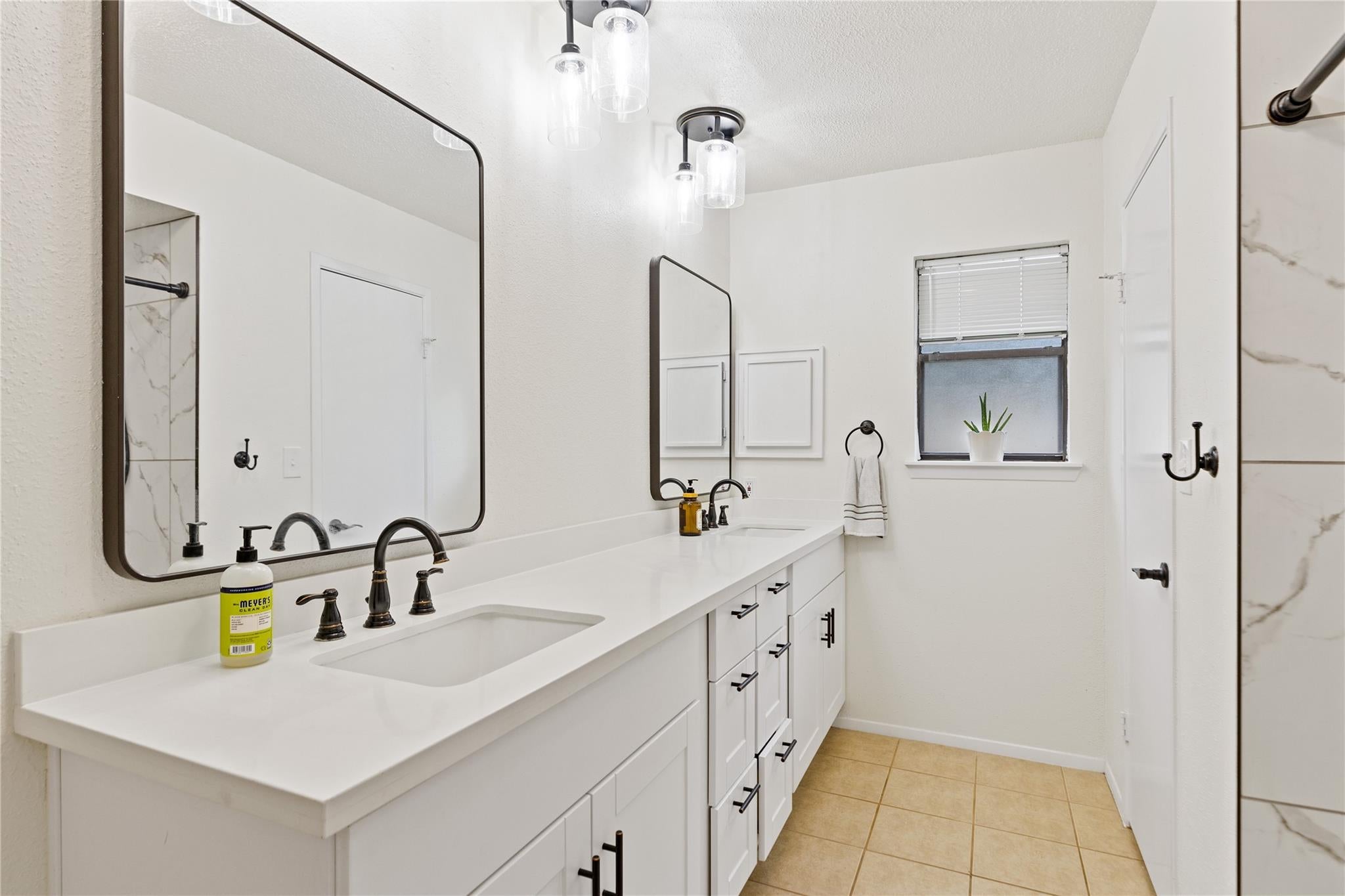 9719 Orangevale Drive