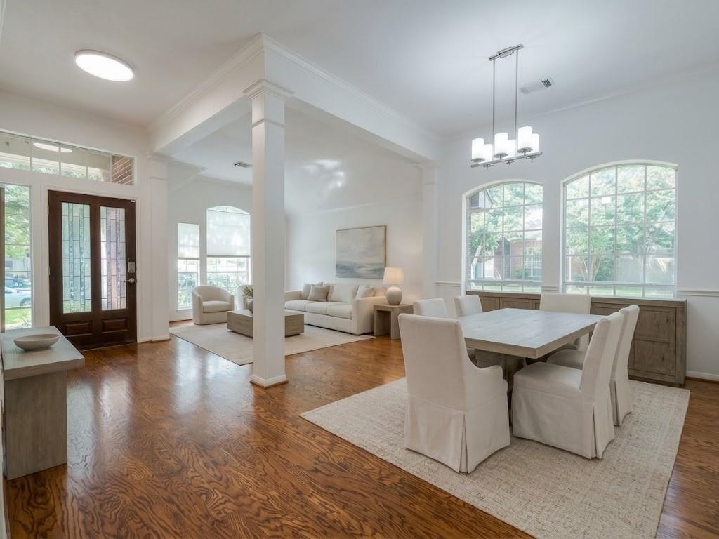 1718 Bumelia Court