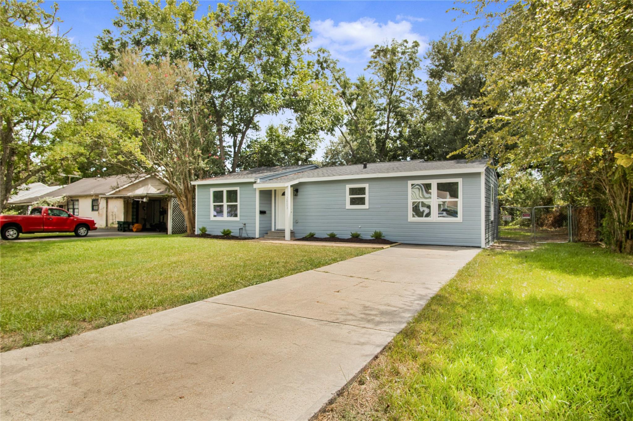 2803 S Houston Drive