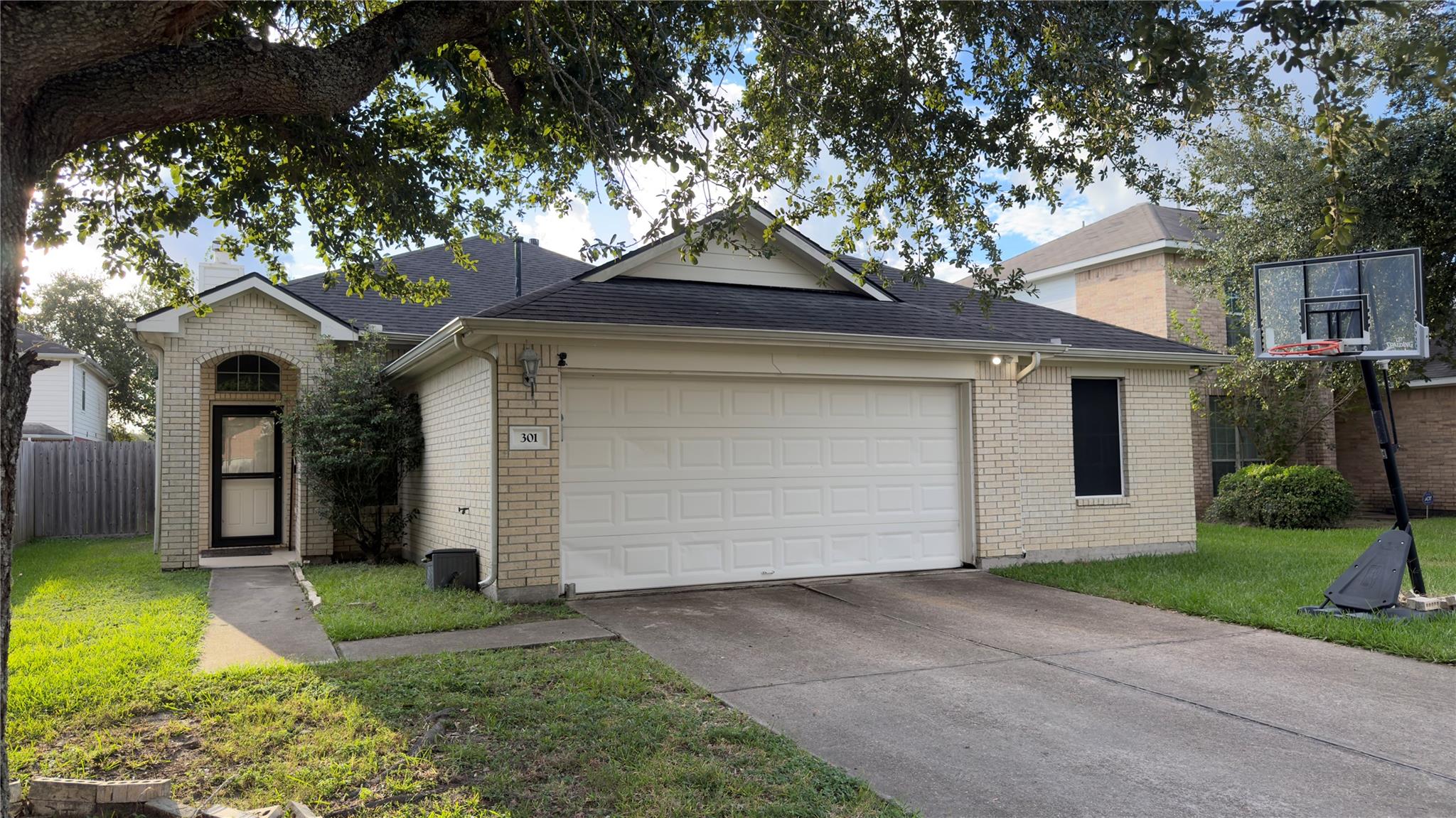 301 S Golden Oak Drive