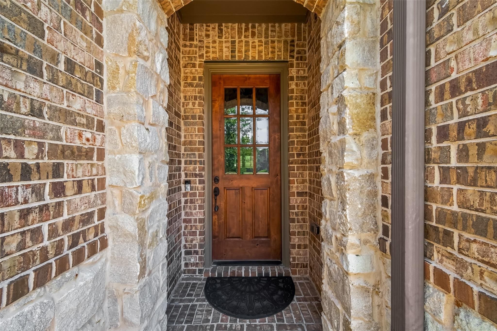 2029 Arrowood Glen Drive
