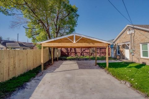 Tiny photo for 1118 Elliston Street, Houston, TX 77023 (MLS # 51503882)