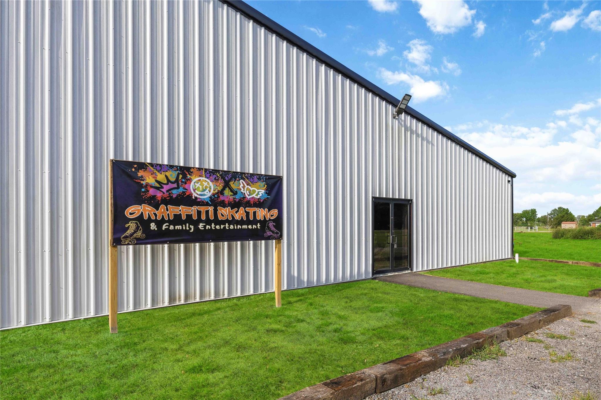 1061 County Road 6111