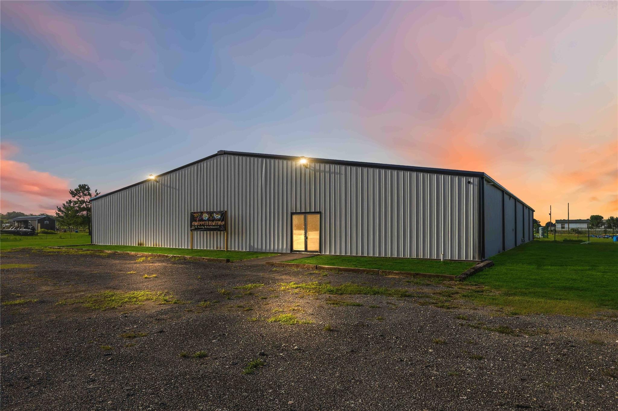 1061 County Road 6111