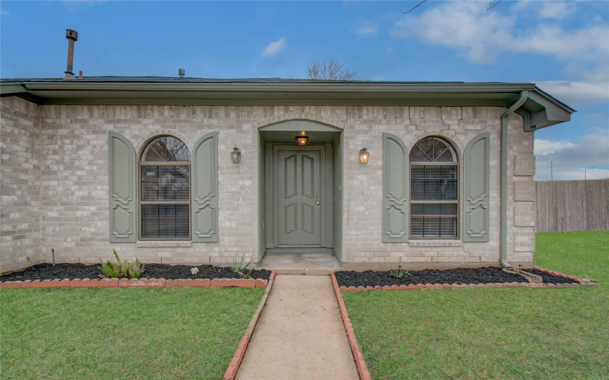 2538 Knights Circle