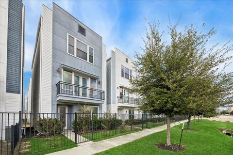 Photo of 2612 Bastrop Street, Houston, TX 77004 (MLS # 36560528) Photo of 2612 Bastrop Street, Houston, TX 77004 (MLS # 36560528)