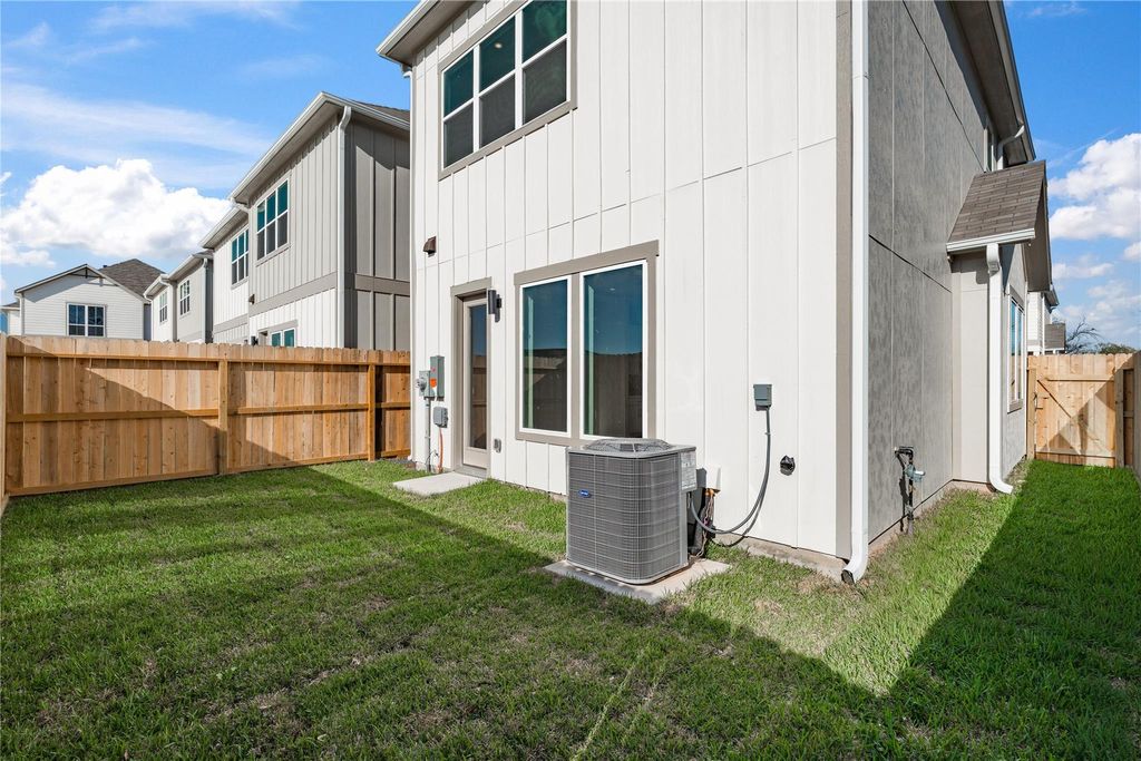 Photo of 6503 Rena Street, Houston, TX 77092 (MLS # 11246604)