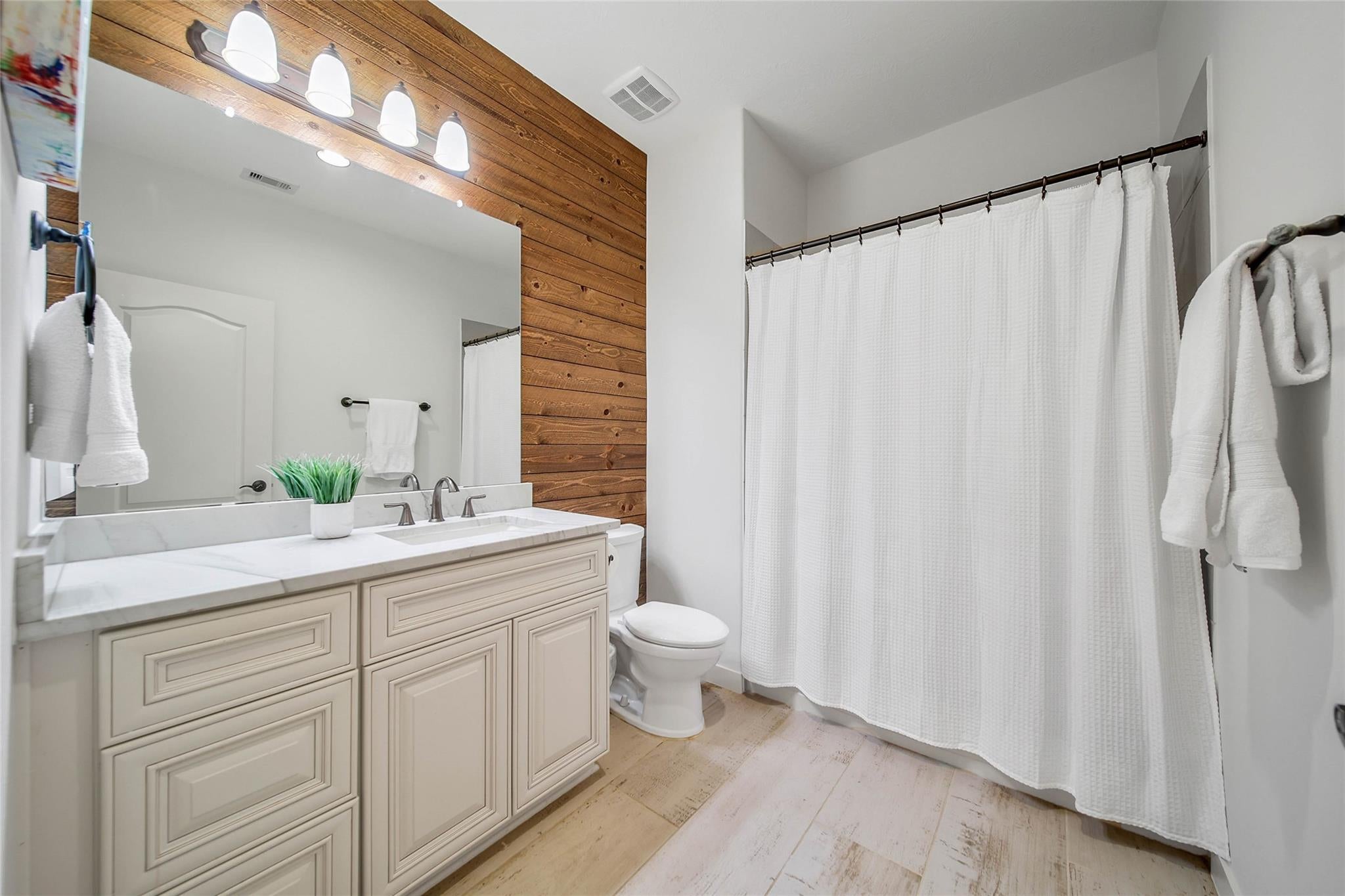 Fulshear, Texas, 77441, United States, 6 Bedrooms Bedrooms, ,6 BathroomsBathrooms,Residential,Active,2044543