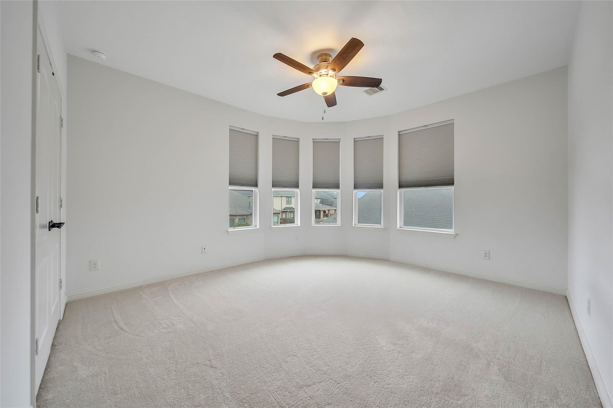 Fulshear, Texas, 77441, United States, 6 Bedrooms Bedrooms, ,6 BathroomsBathrooms,Residential,Active,2044543