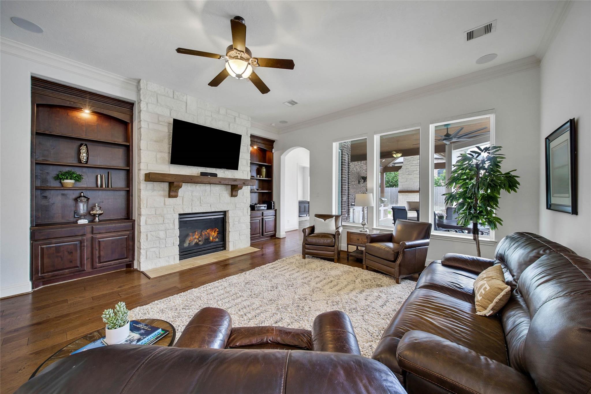 Fulshear, Texas, 77441, United States, 6 Bedrooms Bedrooms, ,6 BathroomsBathrooms,Residential,Active,2044543