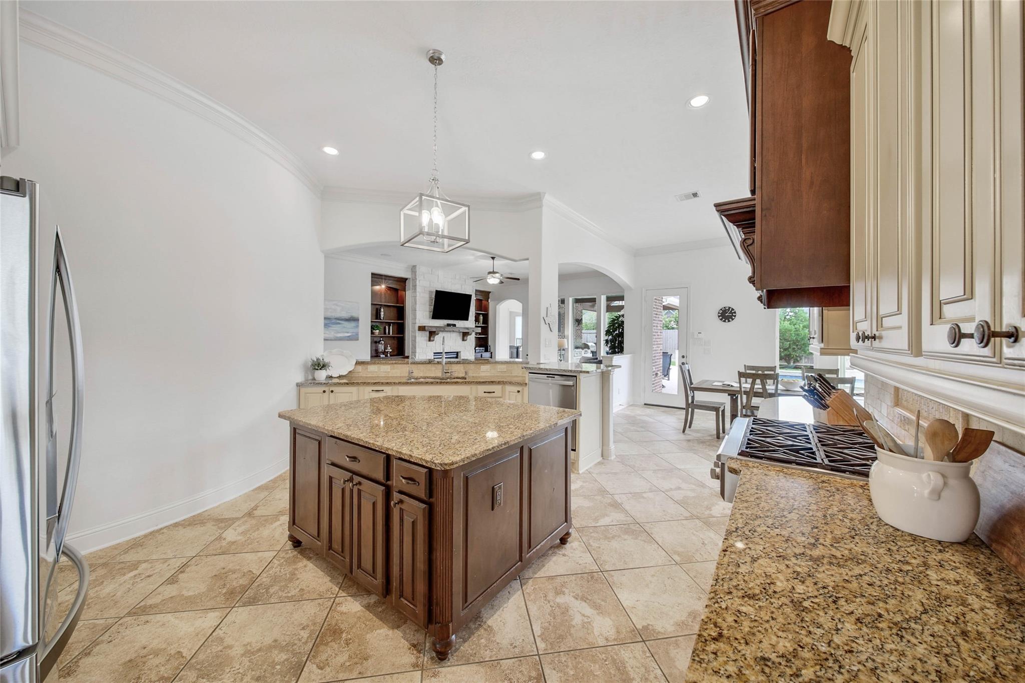 Fulshear, Texas, 77441, United States, 6 Bedrooms Bedrooms, ,6 BathroomsBathrooms,Residential,Active,2044543