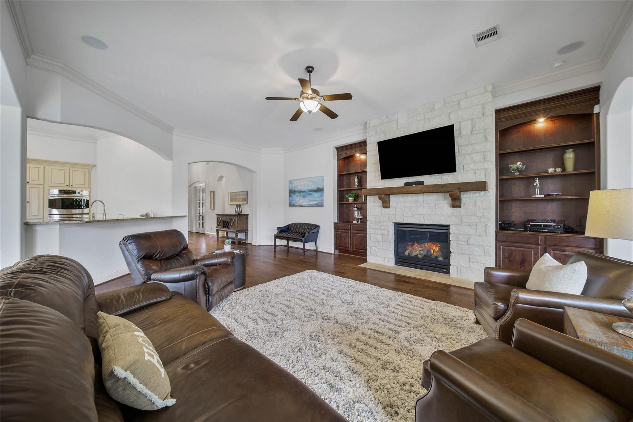 Fulshear, Texas, 77441, United States, 6 Bedrooms Bedrooms, ,6 BathroomsBathrooms,Residential,Active,2044543