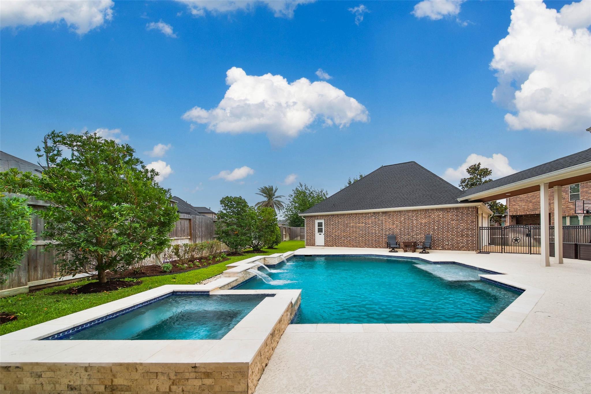 Fulshear, Texas, 77441, United States, 6 Bedrooms Bedrooms, ,6 BathroomsBathrooms,Residential,Active,2044543