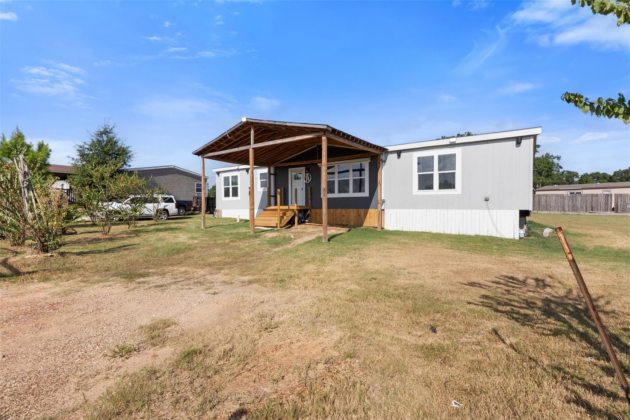 421 Bower Lane