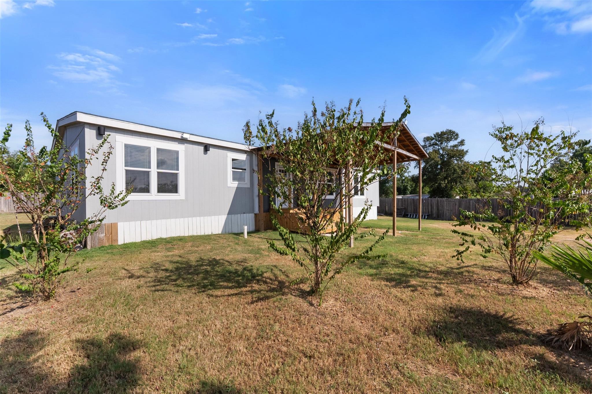 421 Bower Lane