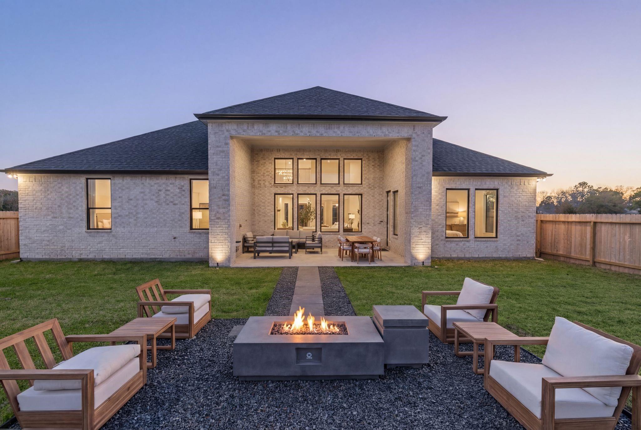 2304 Friendswood Trail