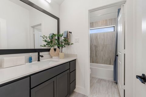 Tiny photo for 2304 Friendswood Trail, Friendswood, TX 77546 (MLS # 91059264)