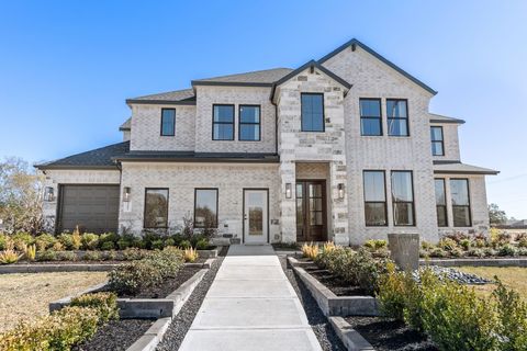 Photo of 2304 Friendswood Trail, Friendswood, TX 77546 (MLS # 91059264)