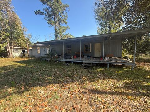 Photo of 141 Bluebird Drive, Onalaska, TX 77360 (MLS # 5525412)