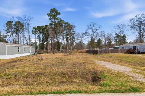 Vacant Land For Sale - 16339 Crockett Martin Estates Drive<br/> Conroe, TX 77306