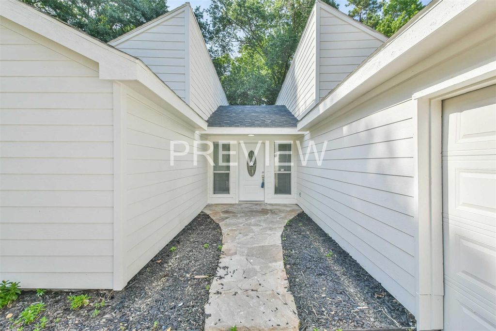 Photo of 3627 Glenwood Springs Drive, Houston, TX 77345 (MLS # 97068177)