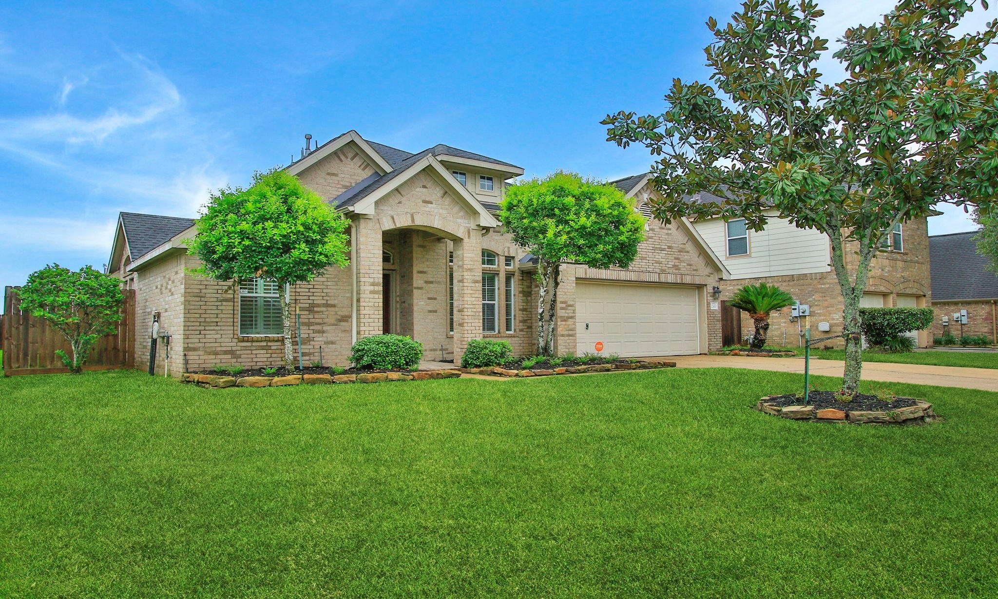 2410 Avalon Trace Lane