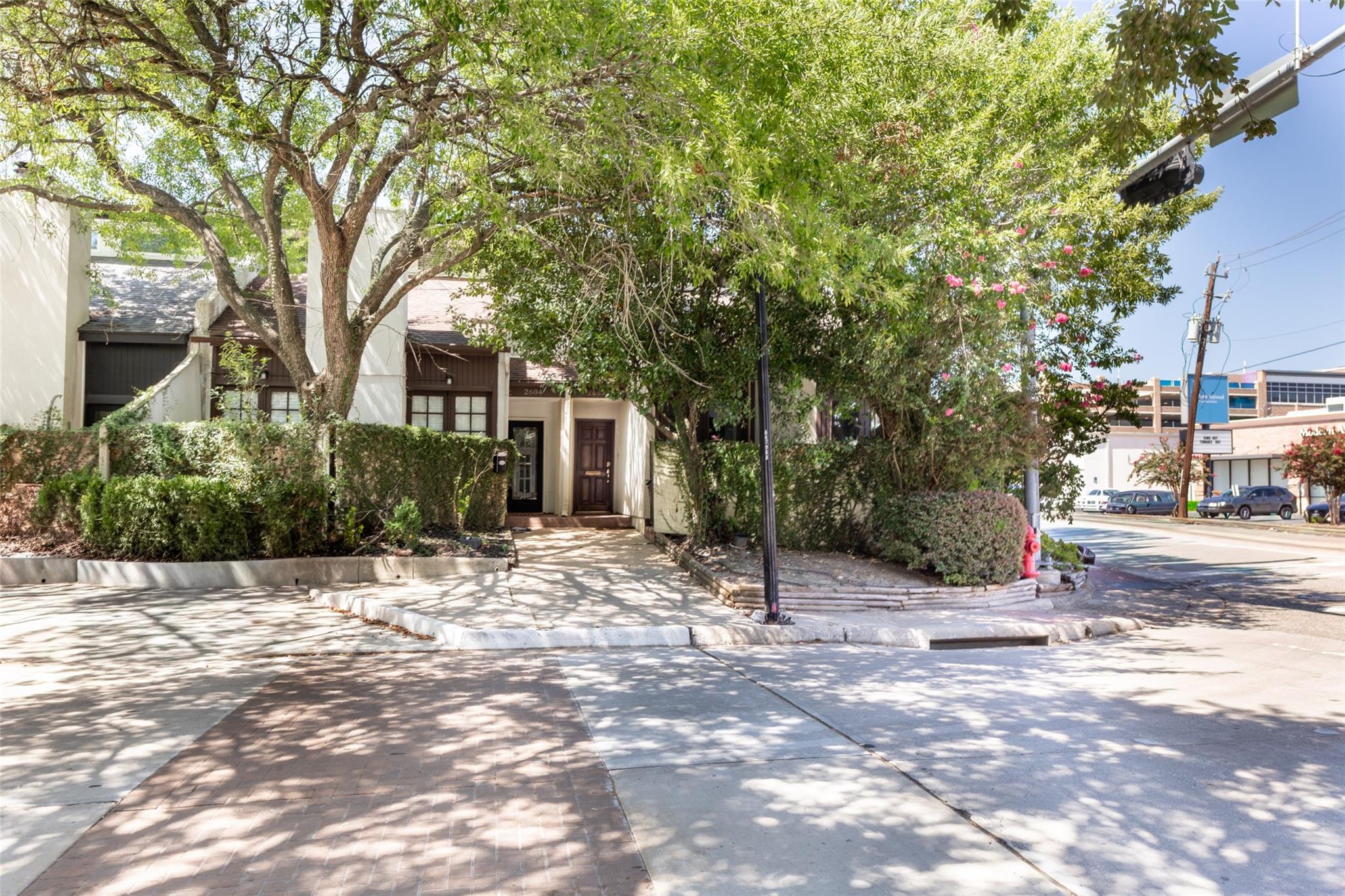 2602 Rice Boulevard