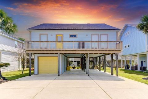 Photo of 13719 Mutiny Lane, Galveston, TX 77554 (MLS # 51637669)