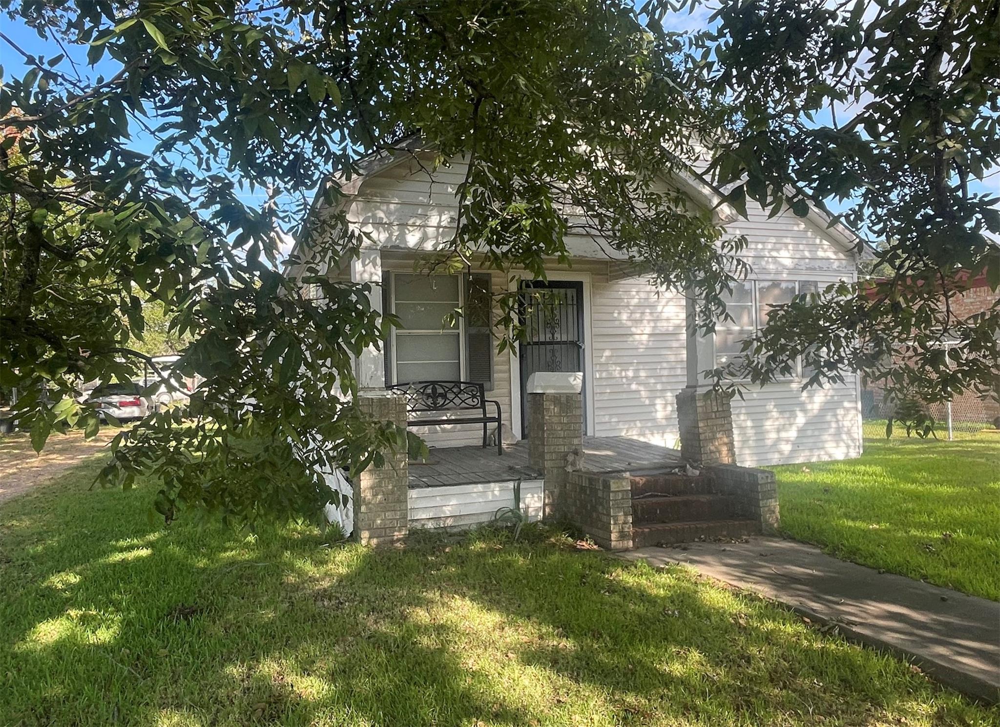 1017 7th Street