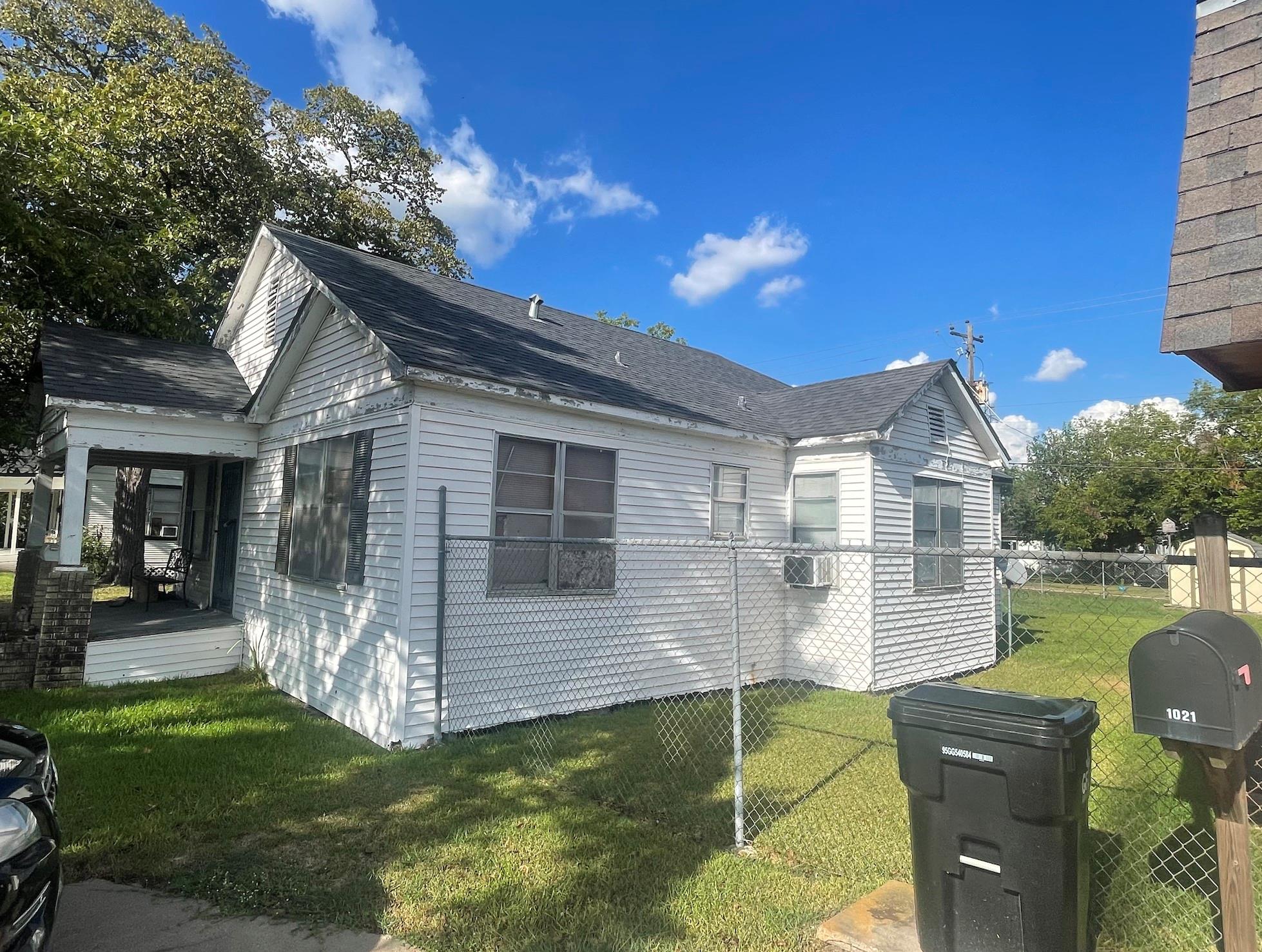 1017 7th Street