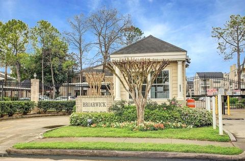 Photo of 2750 Holly Hall Street #1907, Houston, TX 77054 (MLS # 92483950)