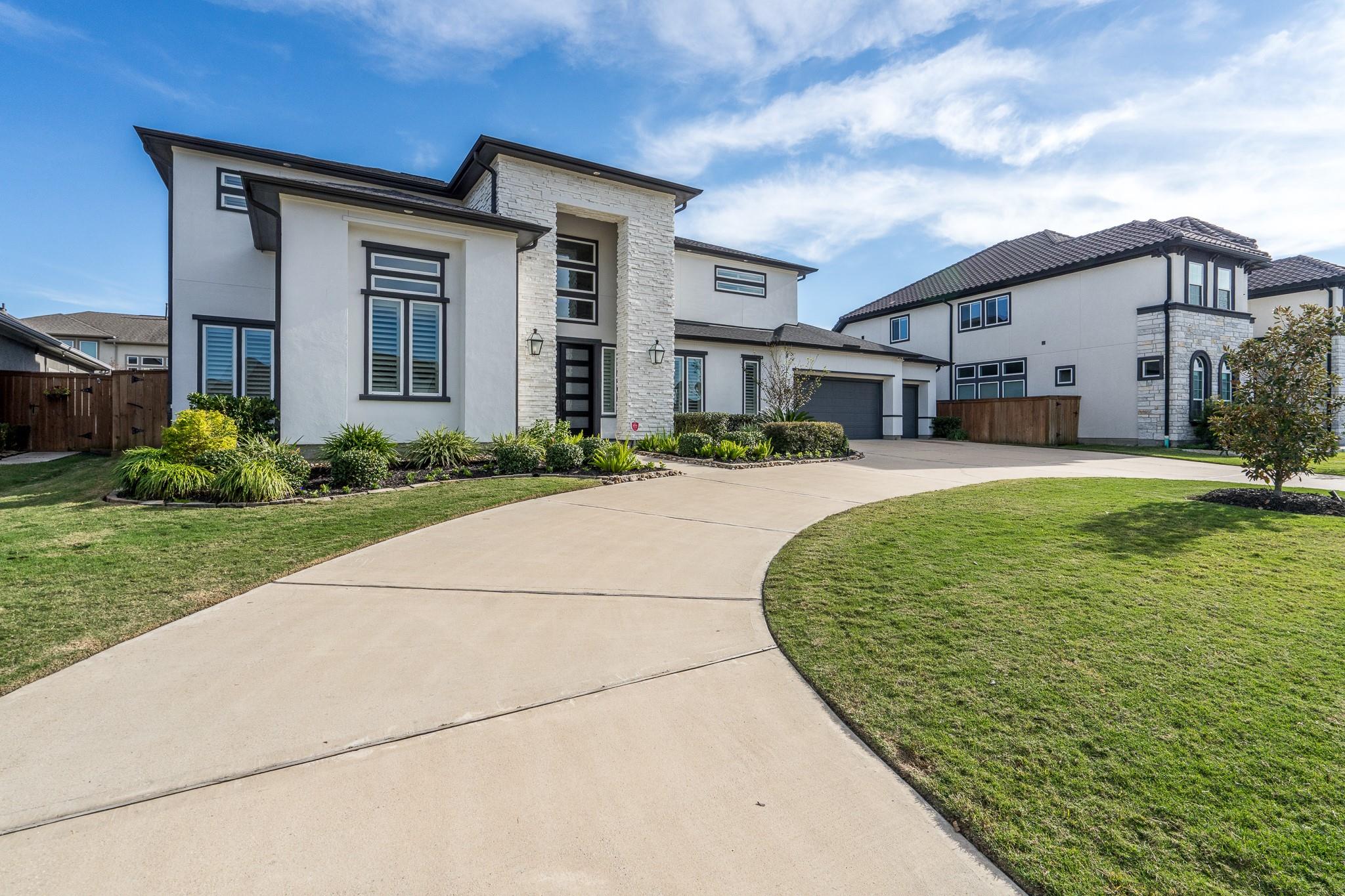 18007 Blue Ridge Shores Drive